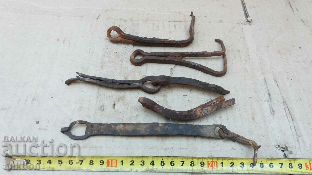 OLD DOOR HINGES - REVIVAL with price 1.99 BGN | € 1.02