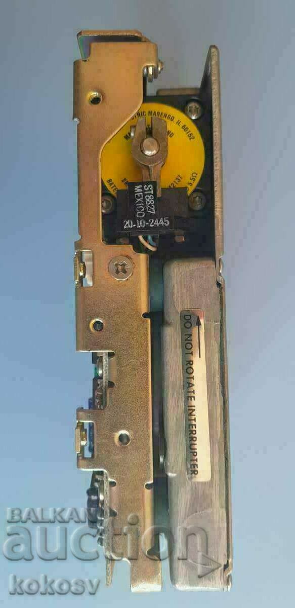 Retro Hard Drive HDD MiniScribe 8425F 21MB MFM - 6 Retro Hard Drive HDD MiniScribe 8425F 21MB MFM - 6