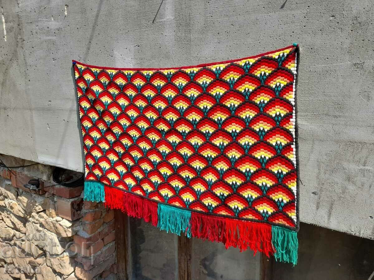 Delivery of Antique carpet, wall covering Delivery of Antique carpet, wall covering