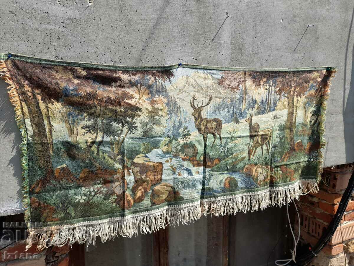 Auction Antique carpet, wall covering Auction Antique carpet, wall covering