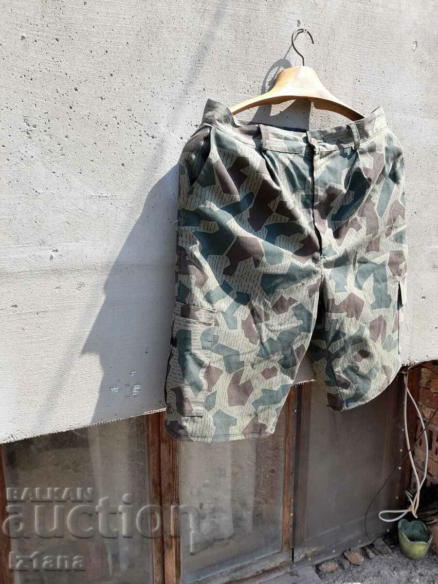 Camouflage shorts, camouflage with price 20.00 BGN | € 10.23 Camouflage shorts, camouflage with price 20.00 BGN | € 10.23