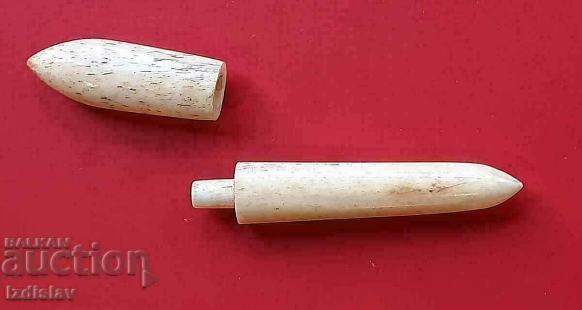 Antique needle case made of bone with price 140.00 BGN | € 71.58 Antique needle case made of bone with price 140.00 BGN | € 71.58