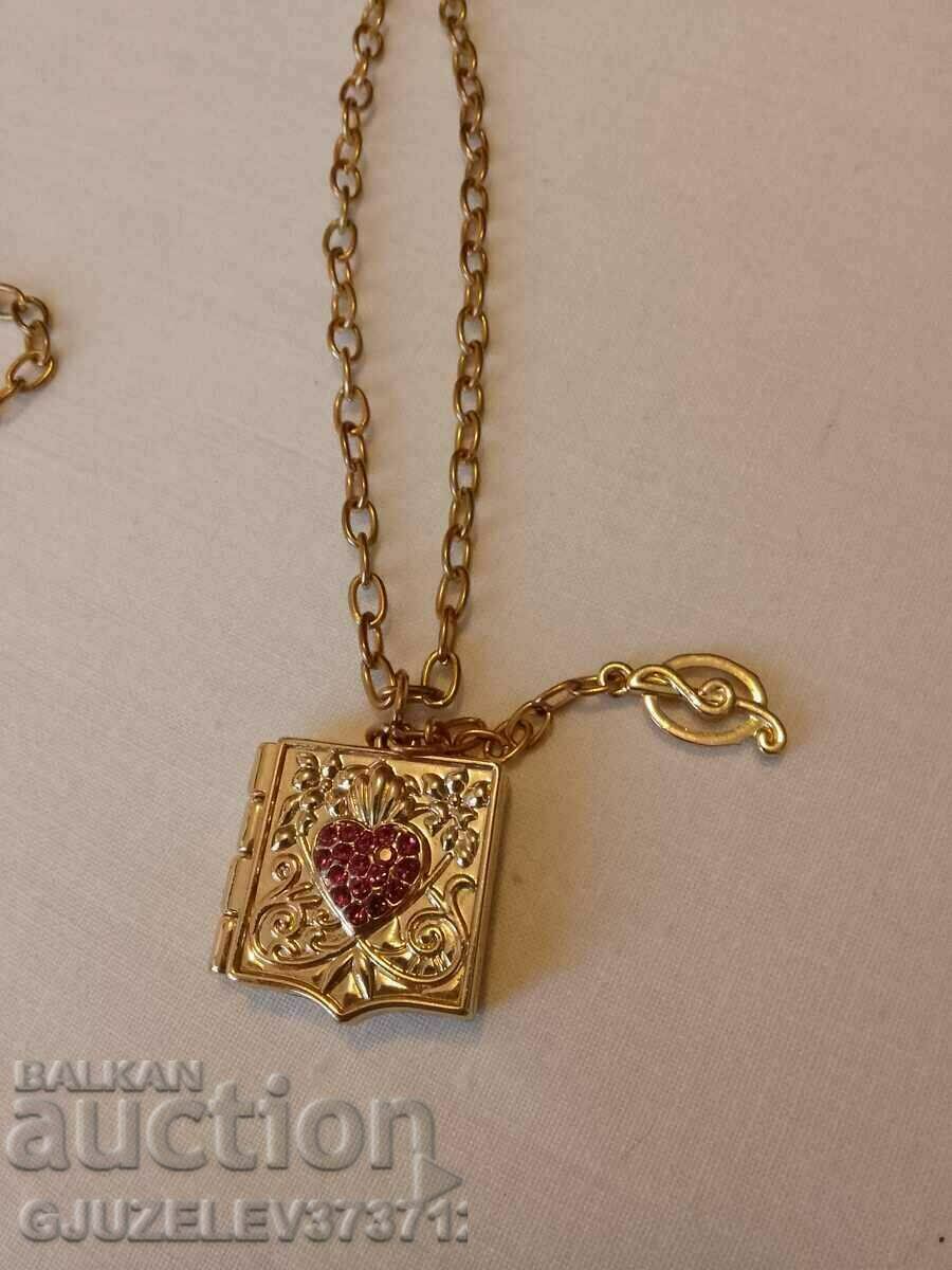 Necklace with medallion, heart, book, for photos with zircons - 6 Necklace with medallion, heart, book, for photos with zircons - 6