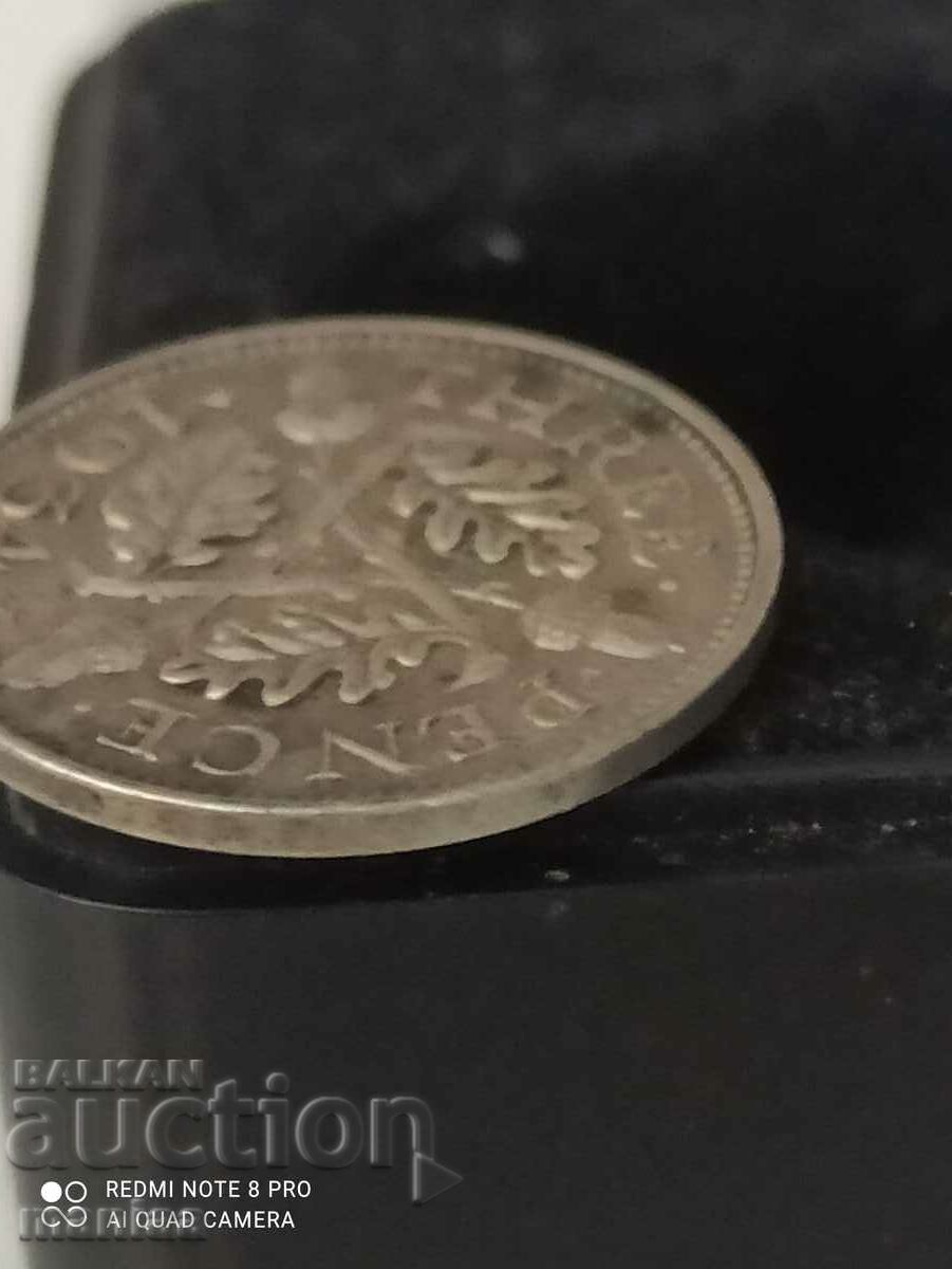 Auction  3 pence 1934 silver Great Britain