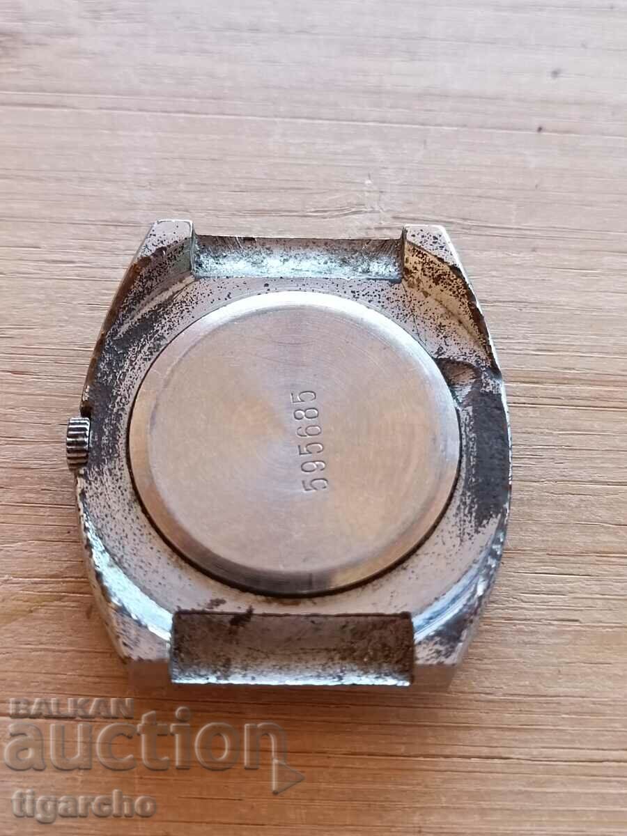 Delivery of Rocket Clock Delivery of Rocket Clock