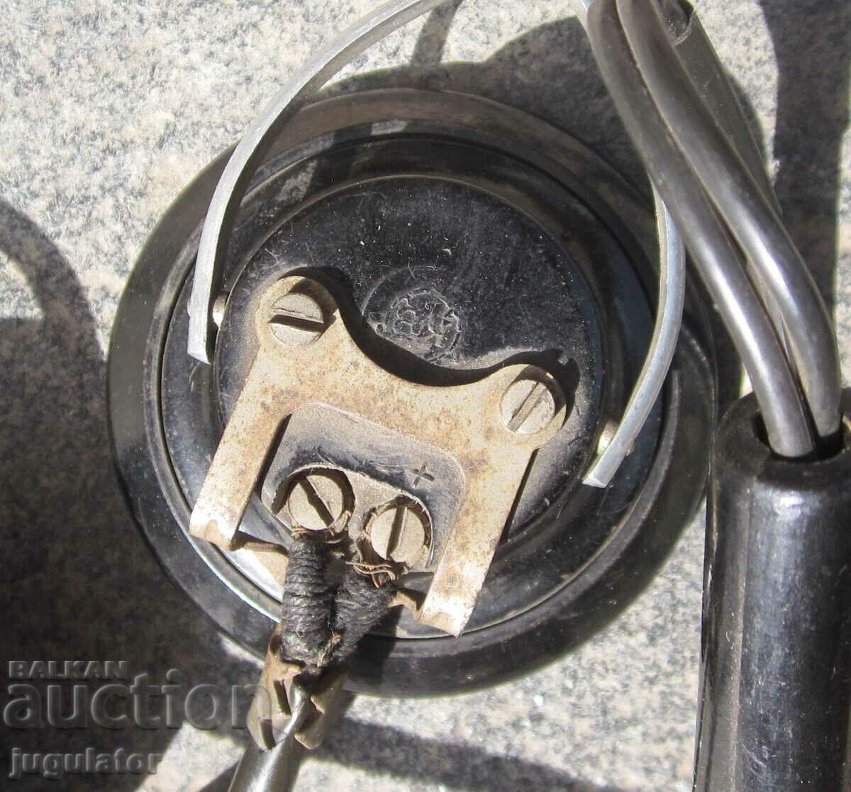 Auction old radio headphones for a radio station Auction old radio headphones for a radio station