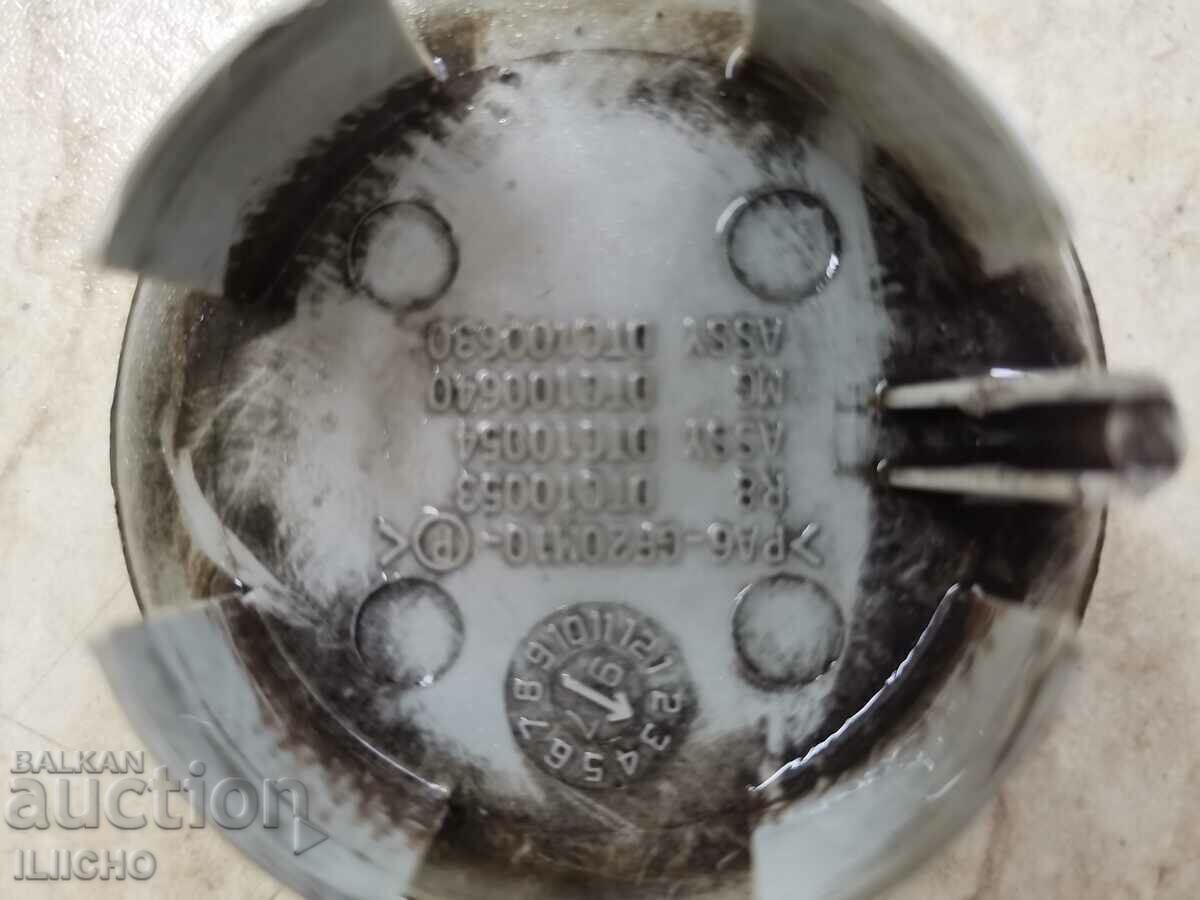 капачка за джанта с цена 5.00 лв. | € 2.56 капачка за джанта с цена 5.00 лв. | € 2.56