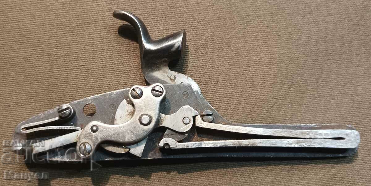 Auction Percussion mechanism for rifle, pistol. Auction Percussion mechanism for rifle, pistol.