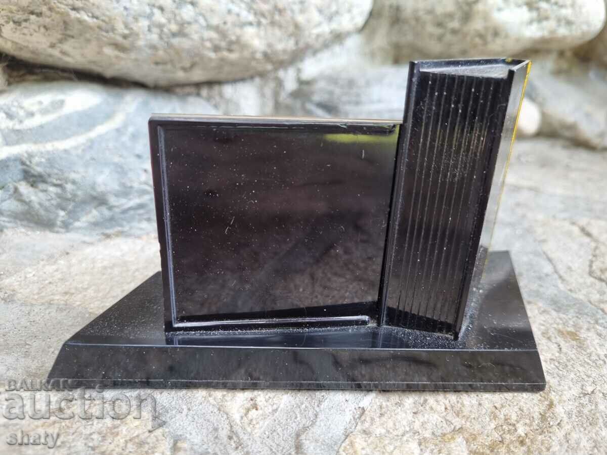 Delivery of Old Russian souvenir. Lenin Delivery of Old Russian souvenir. Lenin