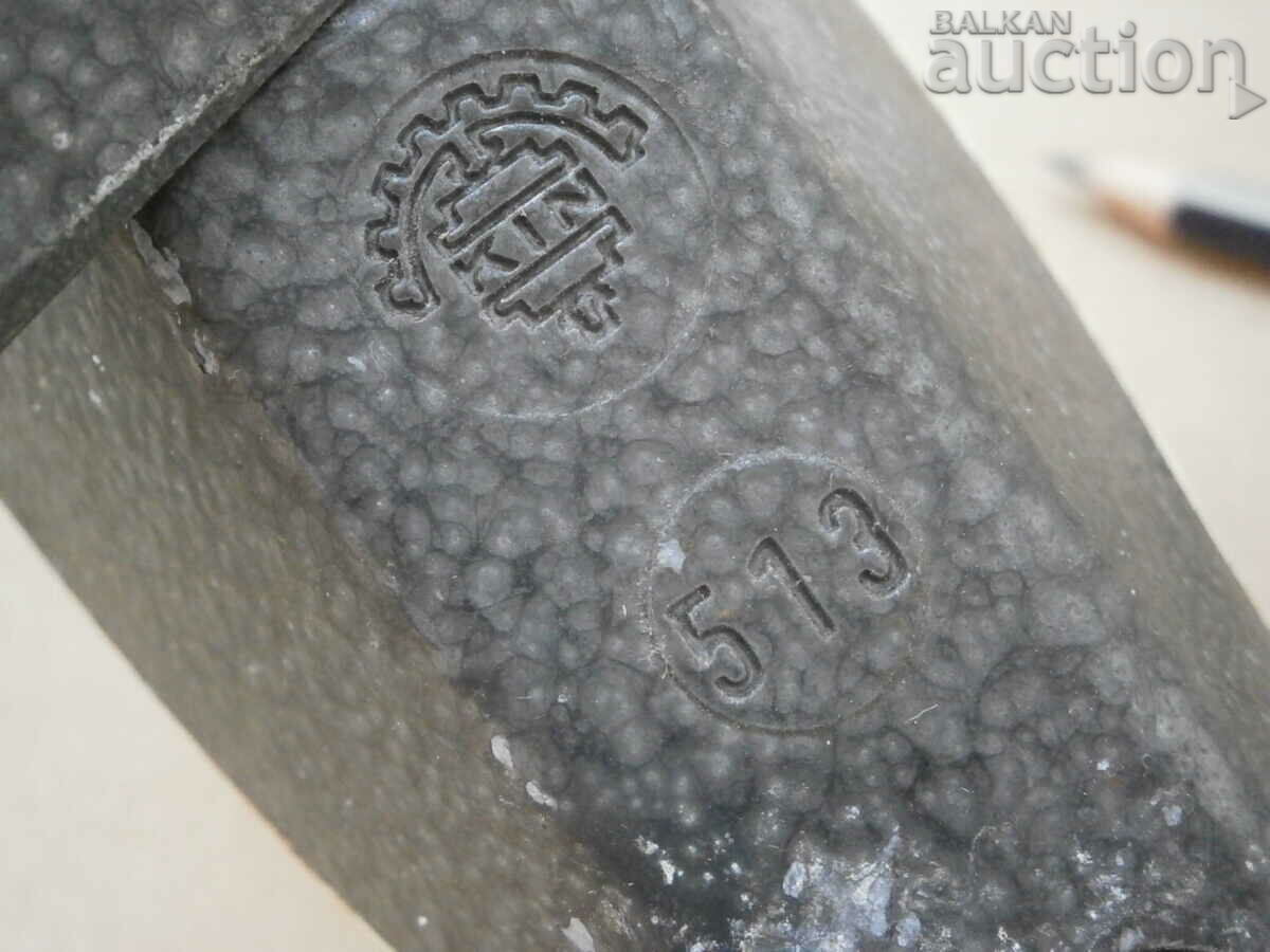 Delivery of vintage working pencil sharpener