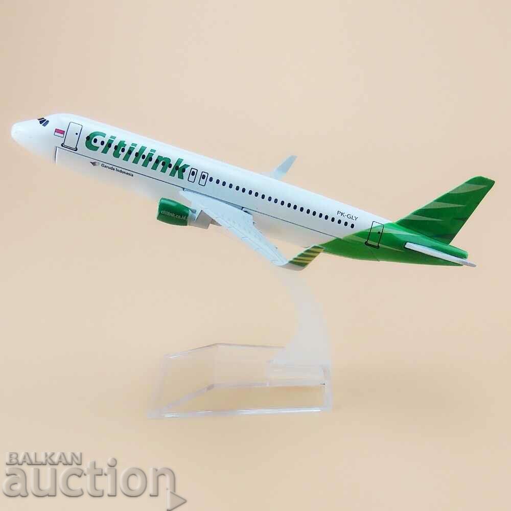 Еърбъс 320 самолет модел макет Citilink метален A320