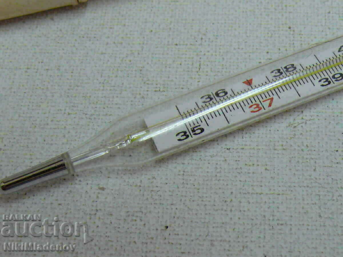 Delivery of Old USSR thermometer, WORKING