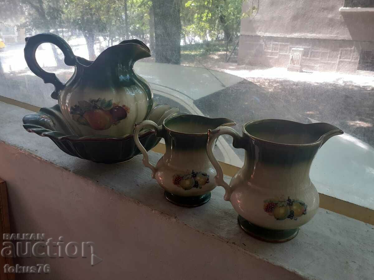 Σετ πορσελάνης Old English Staffordshire με τιμή 240.00 BGN | € 122.71