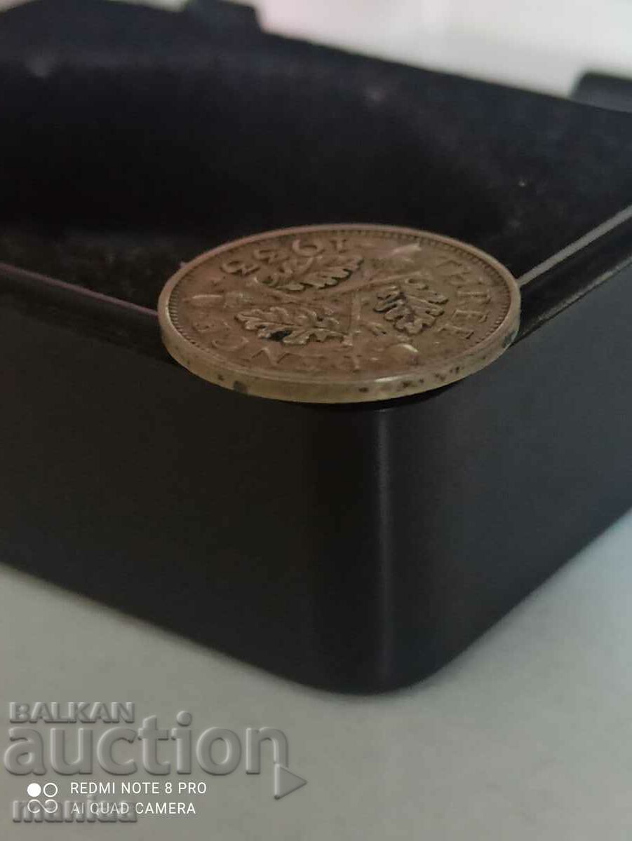 Delivery of 3 pence 1933 silver Great Britain Delivery of 3 pence 1933 silver Great Britain