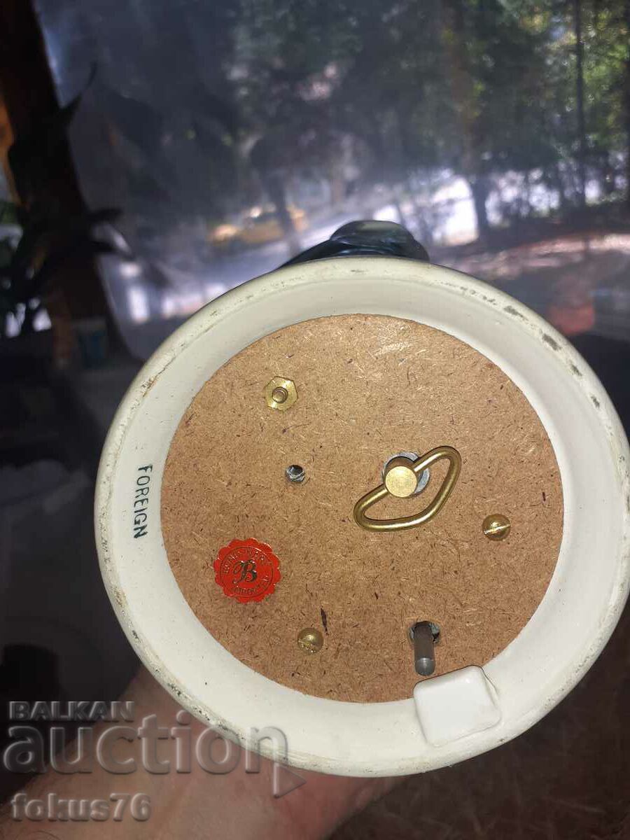 Two collectible china playing bottles with box - 5 Two collectible china playing bottles with box - 5