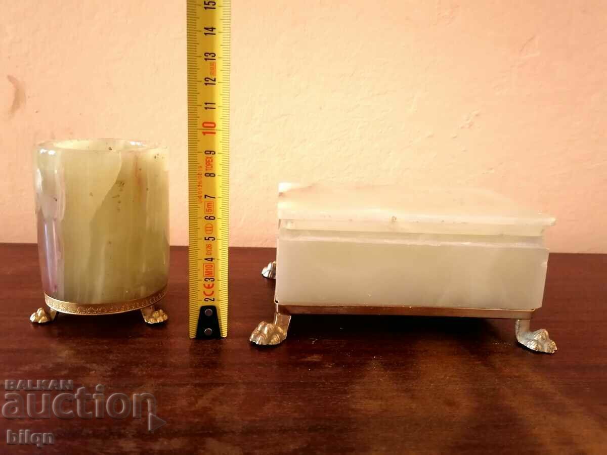 Incredibly Beautiful Onyx Jewelry Box Set Etc. - 6