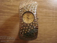 часовник D&G