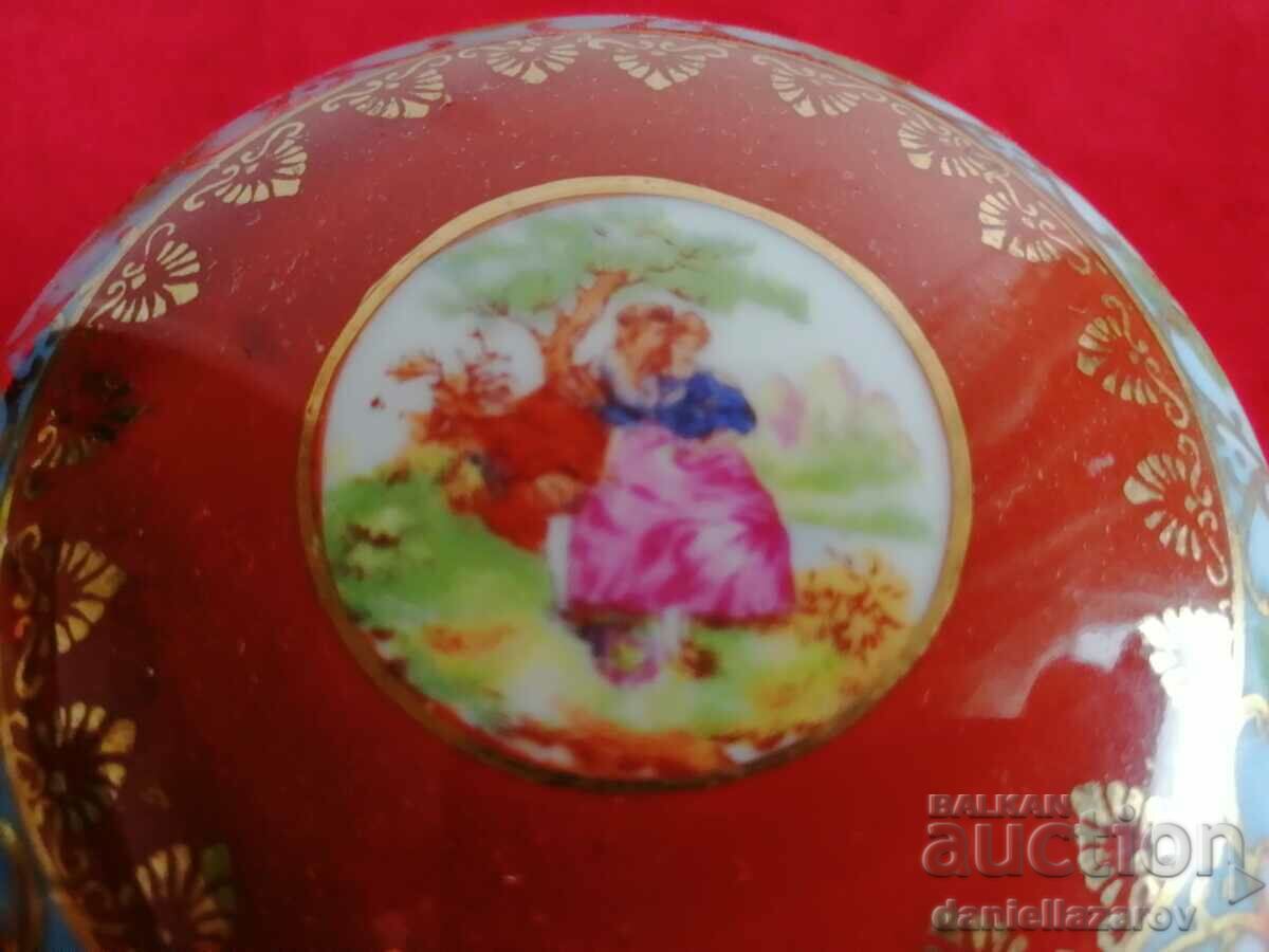 Παράδοση Γαλλικό μπαρόκ πορσελάνινο κουτί κοσμημάτων Παράδοση Γαλλικό μπαρόκ πορσελάνινο κουτί κοσμημάτων