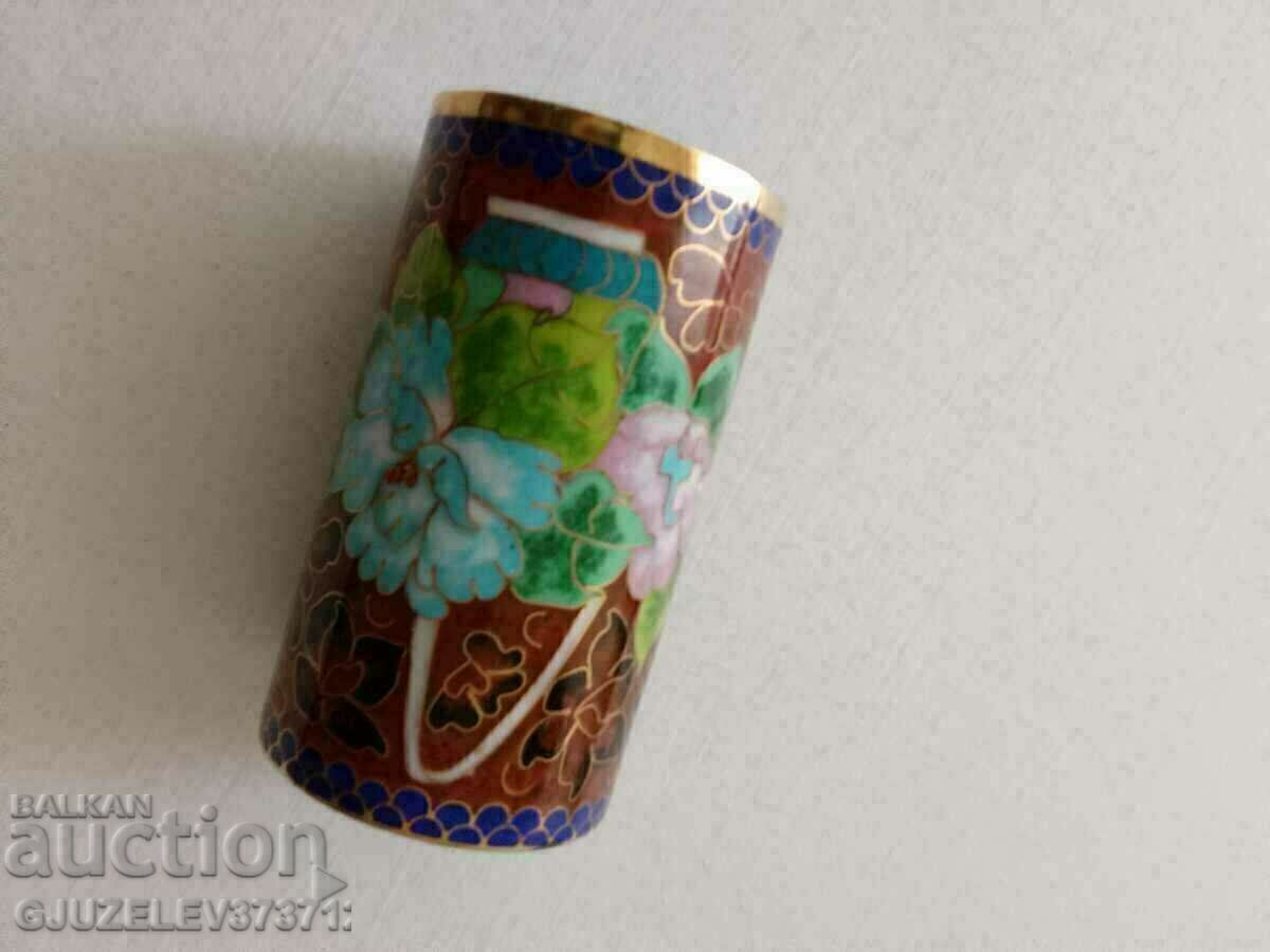 Old made in china collectible vase multicolored Old made in china collectible vase multicolored
