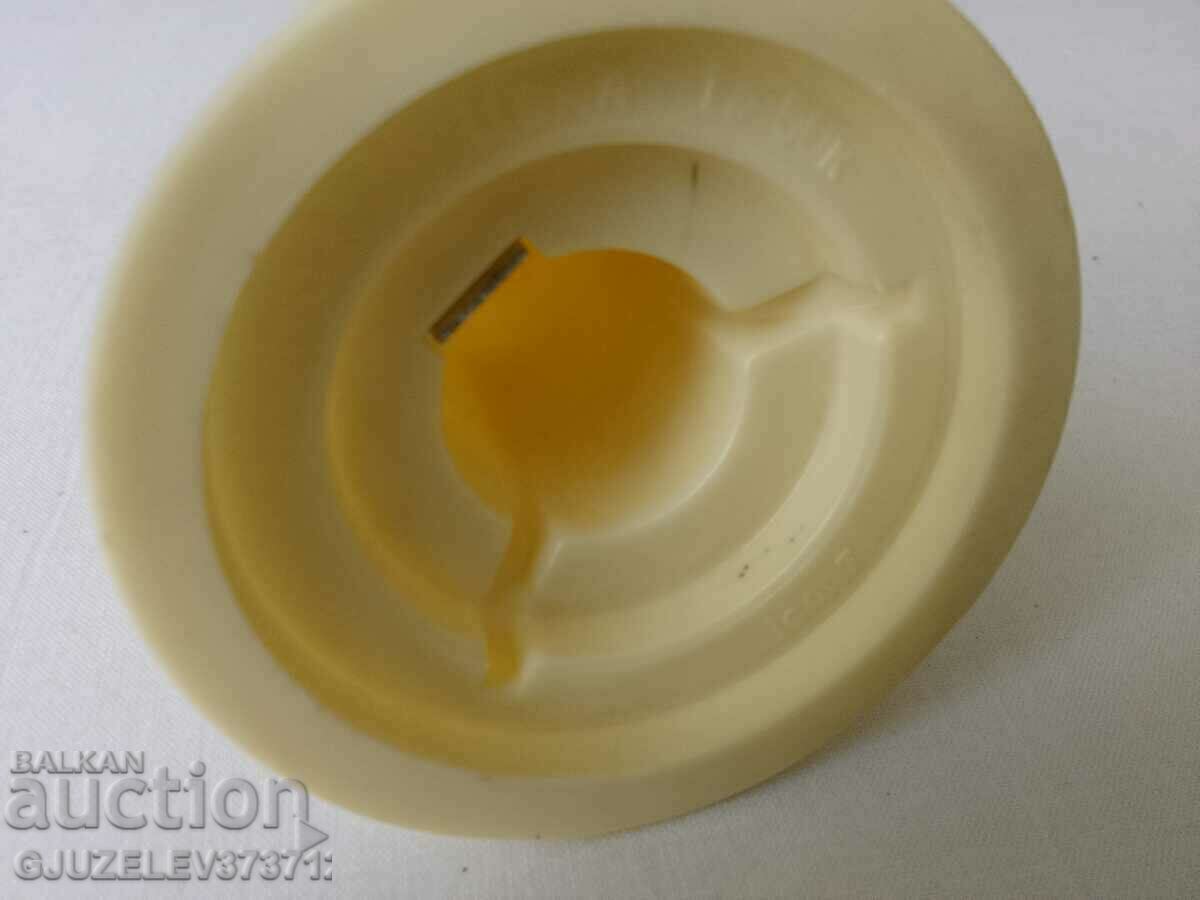 Vintage thermometer Soviet thermometer Souvenir thermometer with price 39.00 BGN | € 19.94 Vintage thermometer Soviet thermometer Souvenir thermometer with price 39.00 BGN | € 19.94