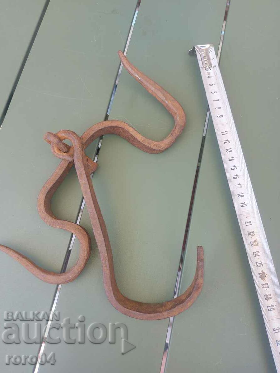 Παράδοση ΕΝΑ ΠΑΛΙΟ Κρεοπωλείο ΣΦΥΡΗΤΟ ΓΑΝΤΖΙ / ΚΡΕΜΑΣΤΡΑ Παράδοση ΕΝΑ ΠΑΛΙΟ Κρεοπωλείο ΣΦΥΡΗΤΟ ΓΑΝΤΖΙ / ΚΡΕΜΑΣΤΡΑ