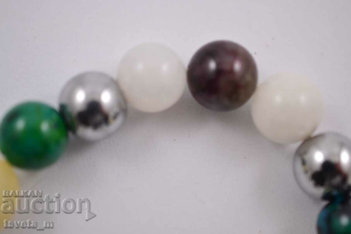 Bracelet made of natural stones with price 7.00 BGN | € 3.58