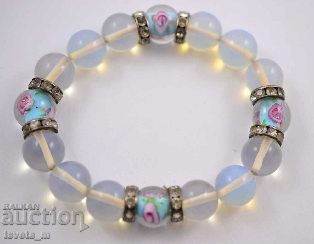 Bracelet made of natural stones