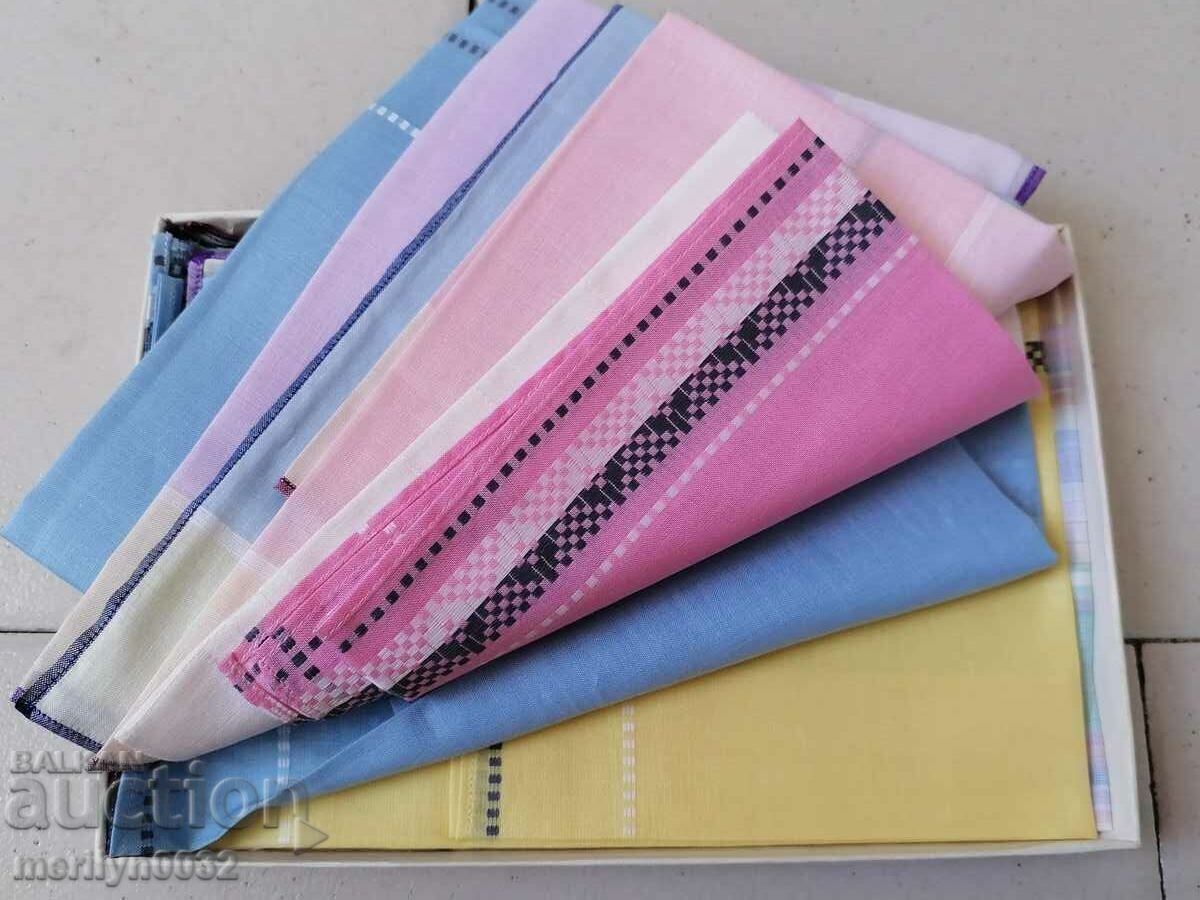 Delivery of Set of women's handkerchiefs 6 pieces from the 60s. Vintage Delivery of Set of women's handkerchiefs 6 pieces from the 60s. Vintage