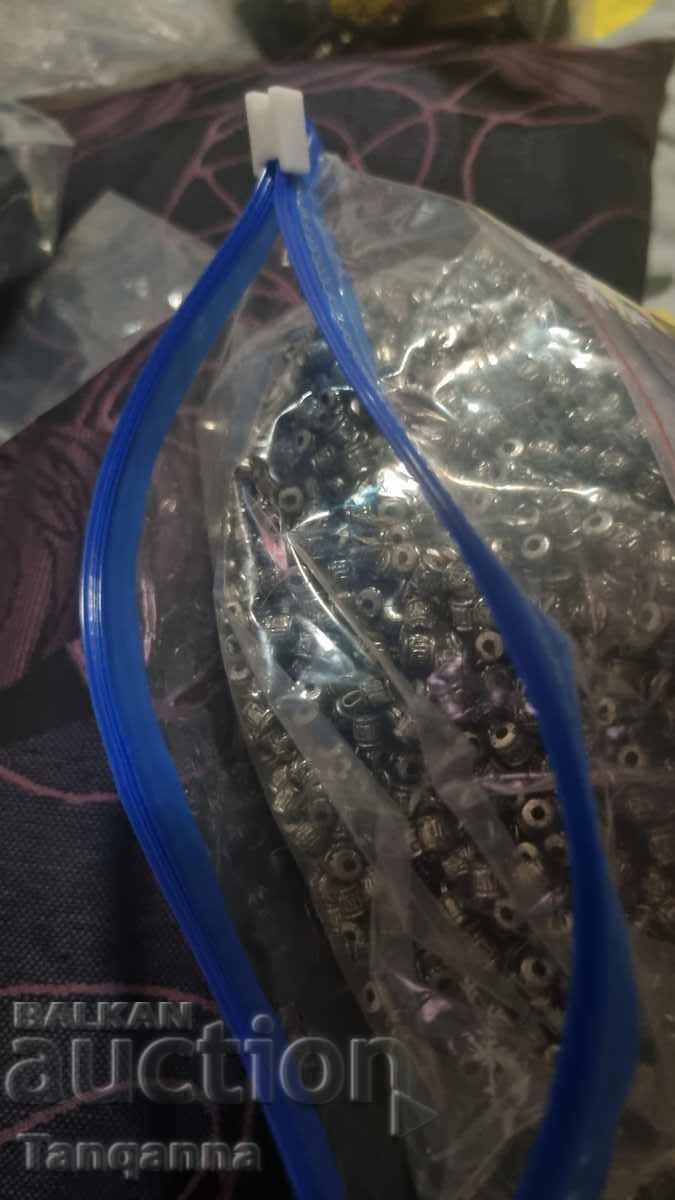 Lots of beads with price 40.00 BGN | € 20.45 Lots of beads with price 40.00 BGN | € 20.45