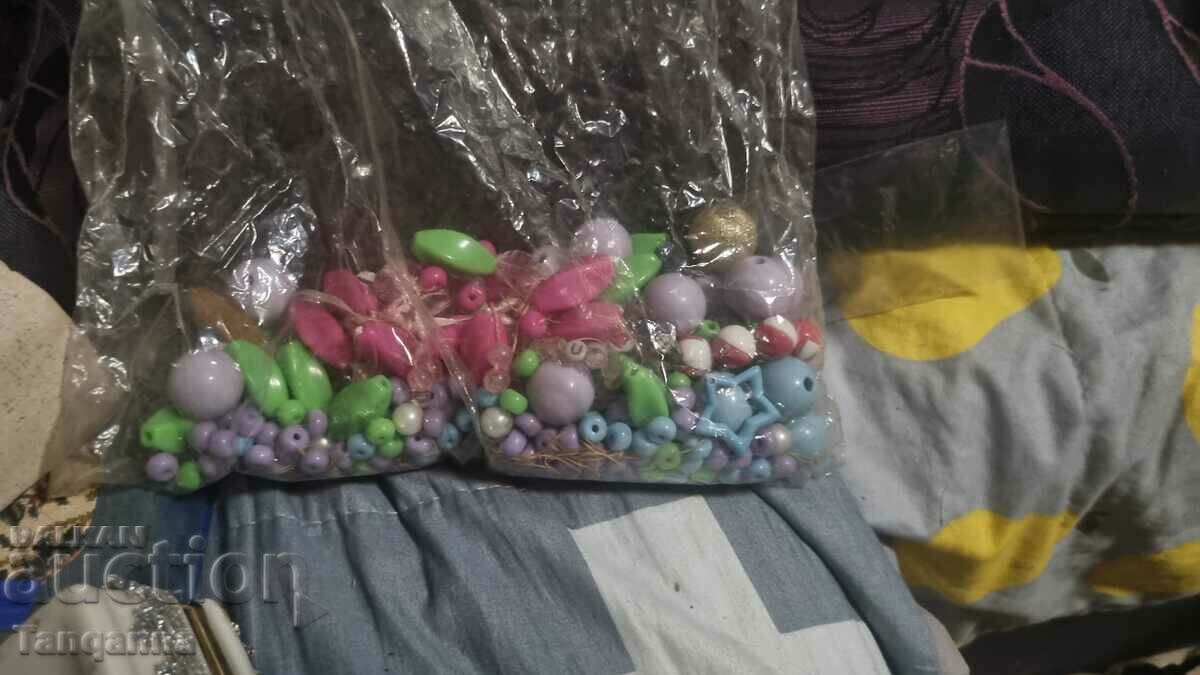 Lots of beads - 7 Lots of beads - 7