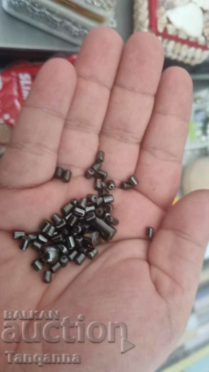 Magnet de mărgele cu preț € 20.45 | 40.00 BGN