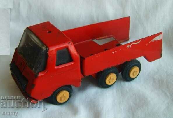 Metal toy truck, missing