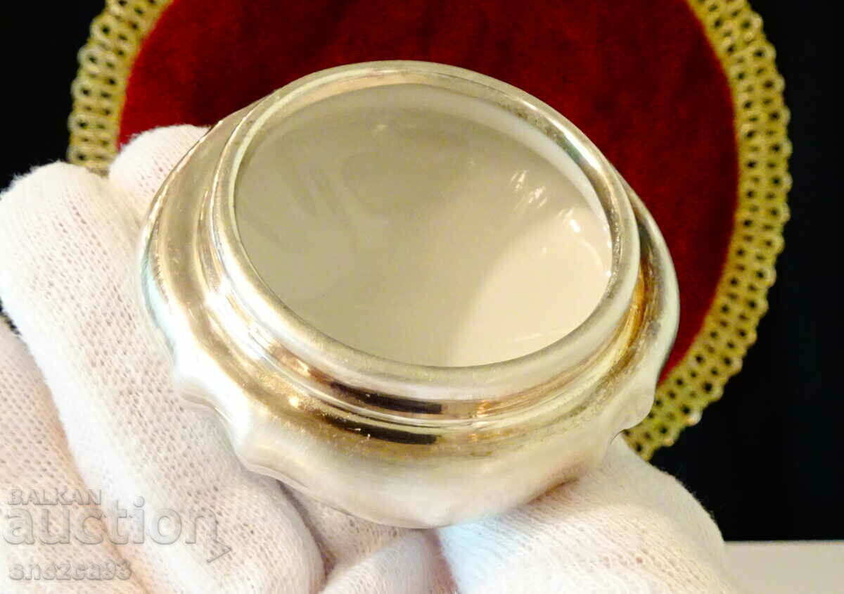 Delivery of WMF Porcelain Sugar Bowl, Silver Mount 1000, Baroque Delivery of WMF Porcelain Sugar Bowl, Silver Mount 1000, Baroque