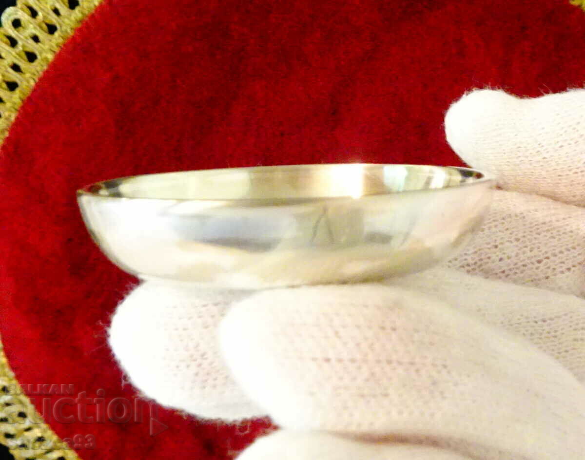 Antique Schürmann 90 Silver Plated Apothecary Dish. with price 8.00 BGN | € 4.09 Antique Schürmann 90 Silver Plated Apothecary Dish. with price 8.00 BGN | € 4.09