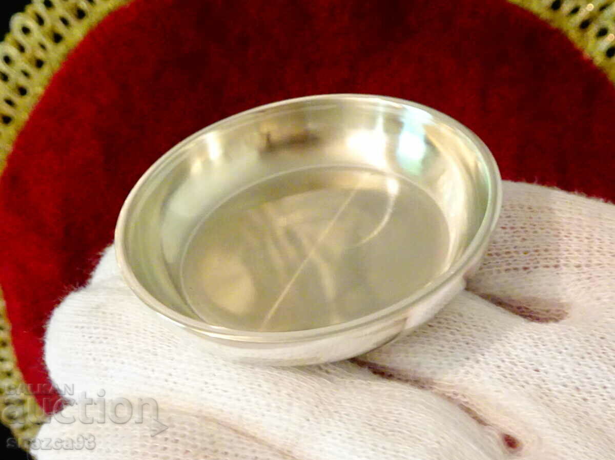 Antique Schürmann 90 Silver Plated Apothecary Dish. Antique Schürmann 90 Silver Plated Apothecary Dish.