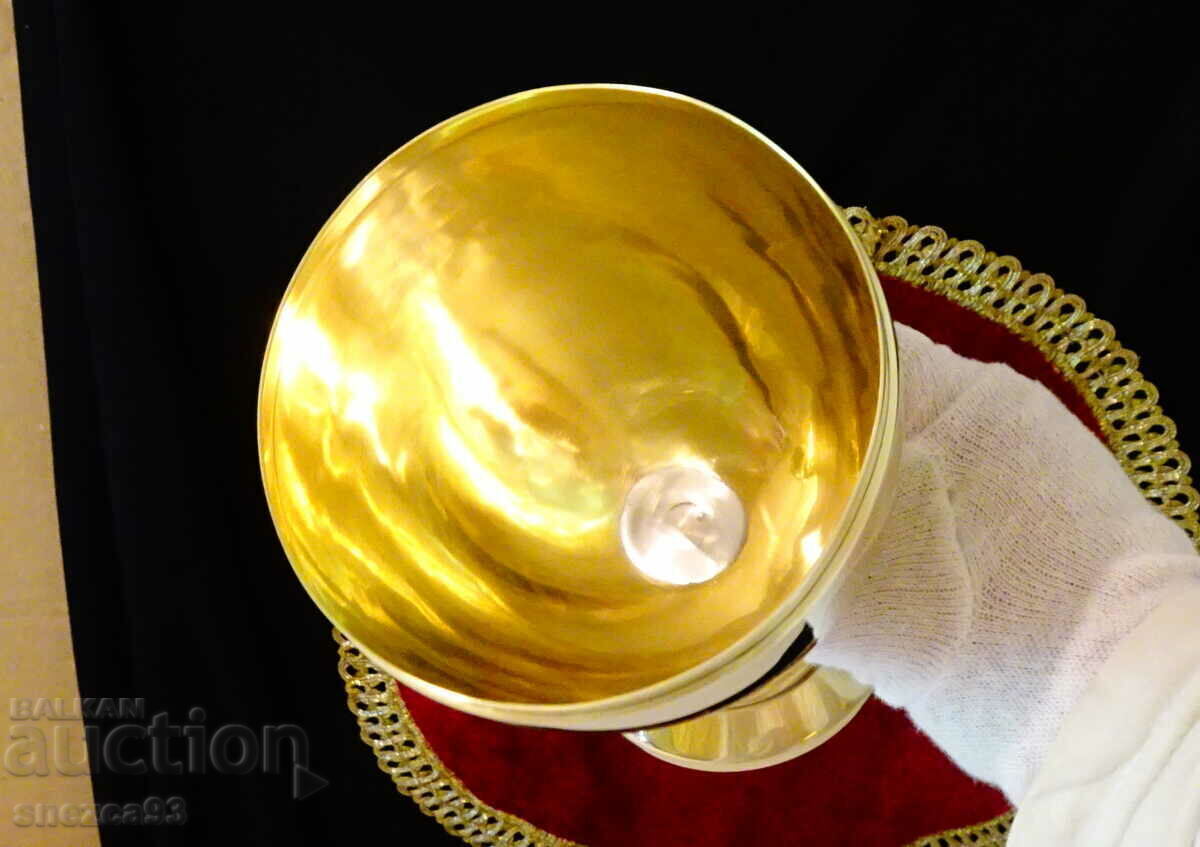 Auction Brass goblet 500 ml. Auction Brass goblet 500 ml.