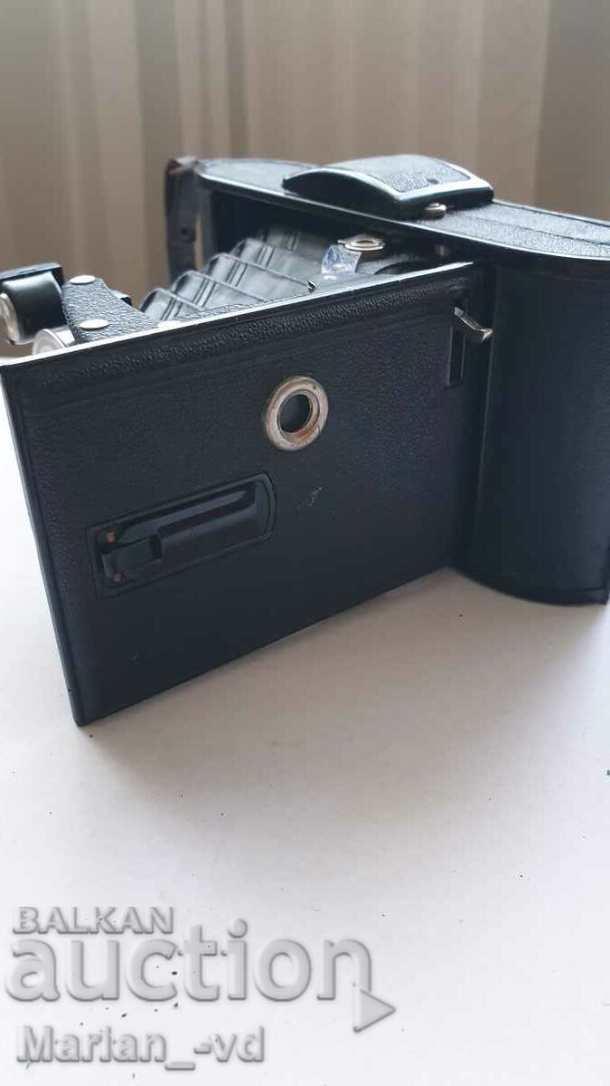 Voigtlander Bessa bellows camera 1:7.7, F=10.5 with price 100.00 BGN | € 51.13 Voigtlander Bessa bellows camera 1:7.7, F=10.5 with price 100.00 BGN | € 51.13