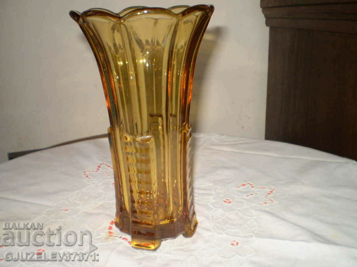 Vintage Art Deco 1930 Amber Glass Vase - 6 Vintage Art Deco 1930 Amber Glass Vase - 6