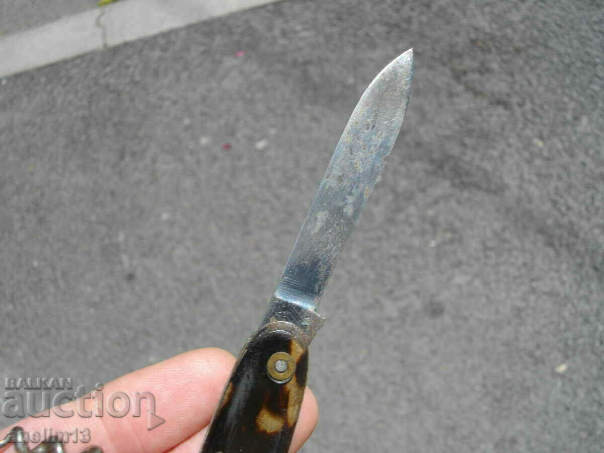 Auction COLLECTIBLE POCKET KNIFE Auction COLLECTIBLE POCKET KNIFE