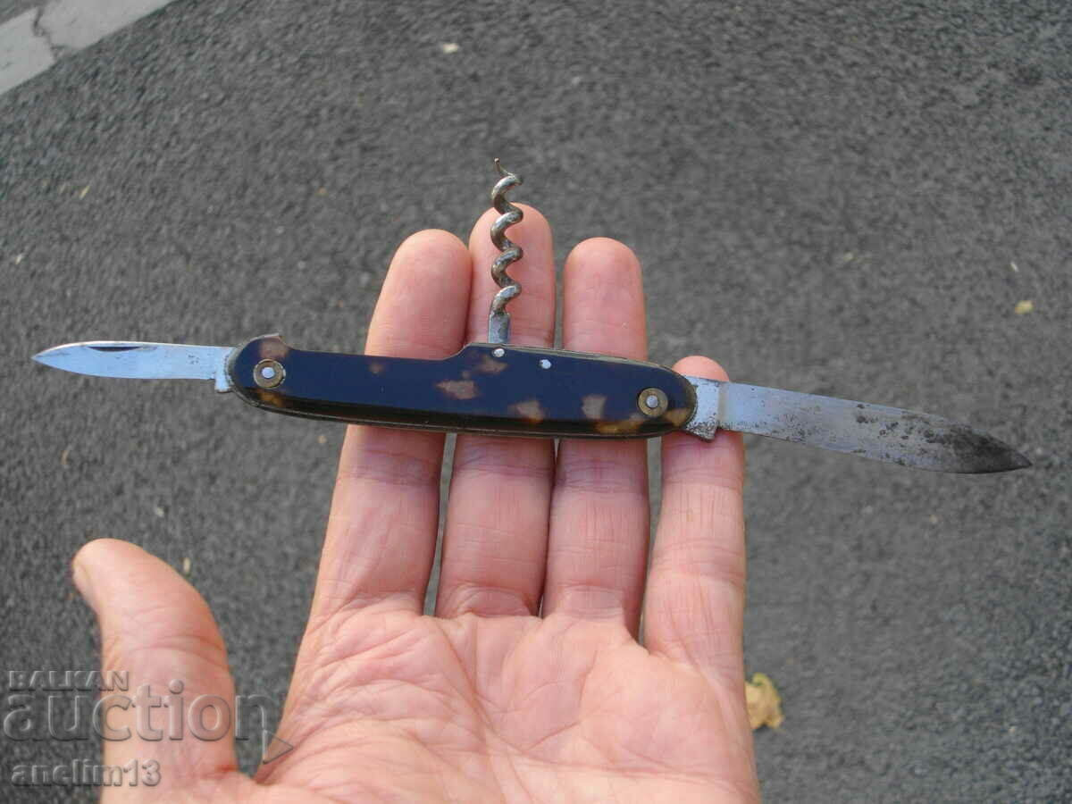 COLLECTIBLE POCKET KNIFE - 6 COLLECTIBLE POCKET KNIFE - 6