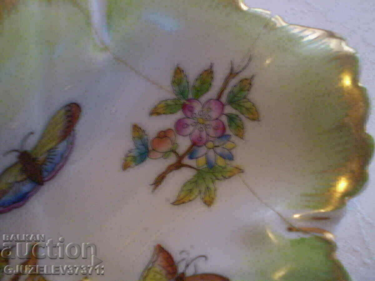 Auction Vintage Herend Candy Dish, Queen Victoria of Hungary, Auction Vintage Herend Candy Dish, Queen Victoria of Hungary,