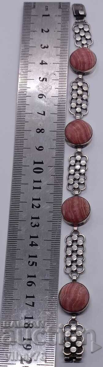 Delivery of silver bracelet Delivery of silver bracelet