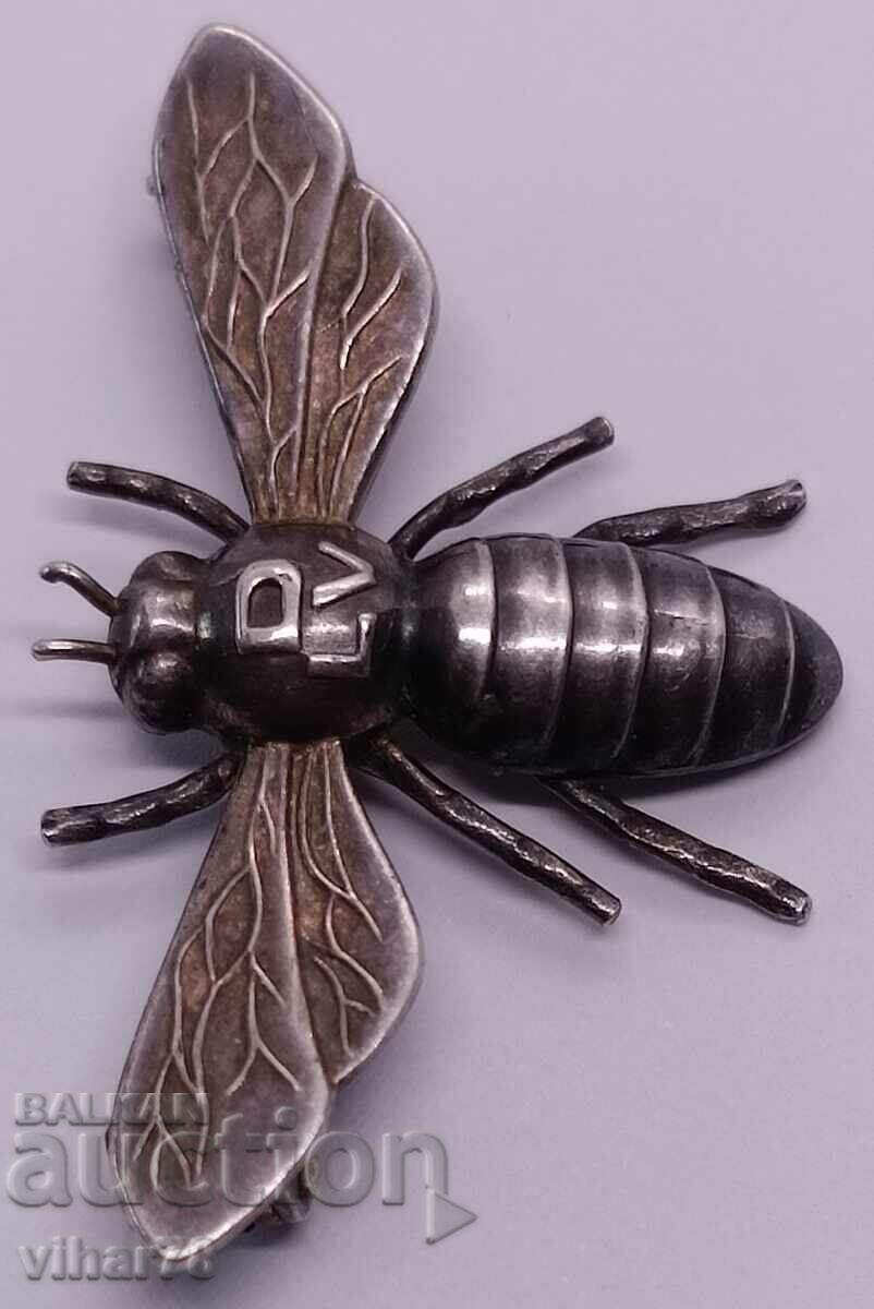 COLLECTIBLE OLD BROOCH-SILVER with price 135.99 BGN | € 69.53 COLLECTIBLE OLD BROOCH-SILVER with price 135.99 BGN | € 69.53