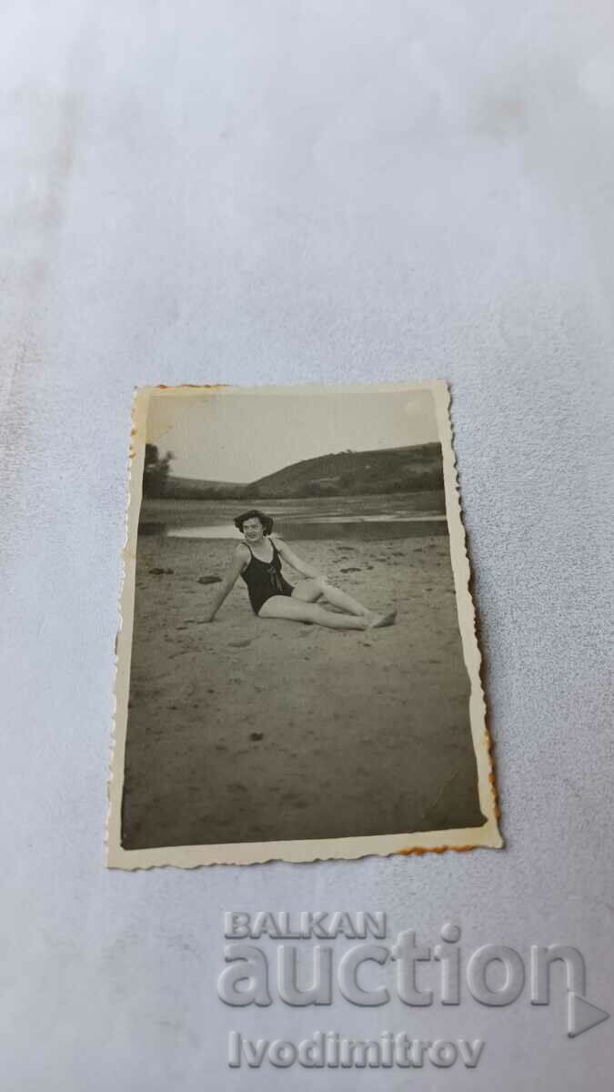 Photo Woman on the Sand 1952
