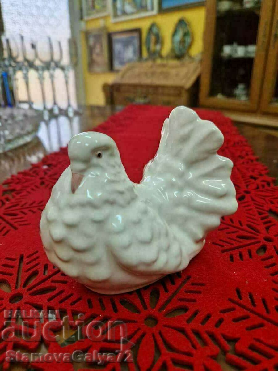 Μια λεπτή και λεπτή αντίκα γερμανική φιγούρα Goebel με τιμή 69.00 BGN | € 35.28 Μια λεπτή και λεπτή αντίκα γερμανική φιγούρα Goebel με τιμή 69.00 BGN | € 35.28