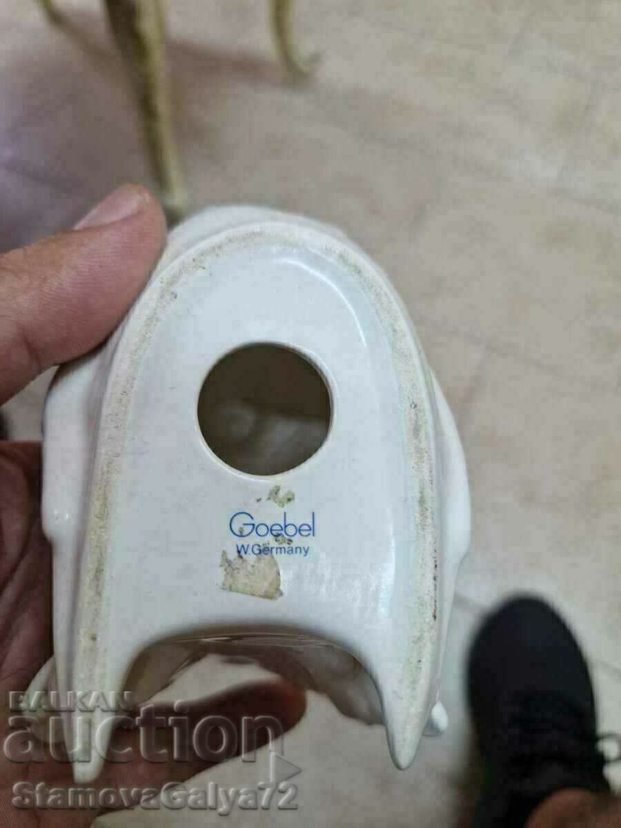 Μια λεπτή και λεπτή αντίκα γερμανική φιγούρα Goebel - 7 Μια λεπτή και λεπτή αντίκα γερμανική φιγούρα Goebel - 7
