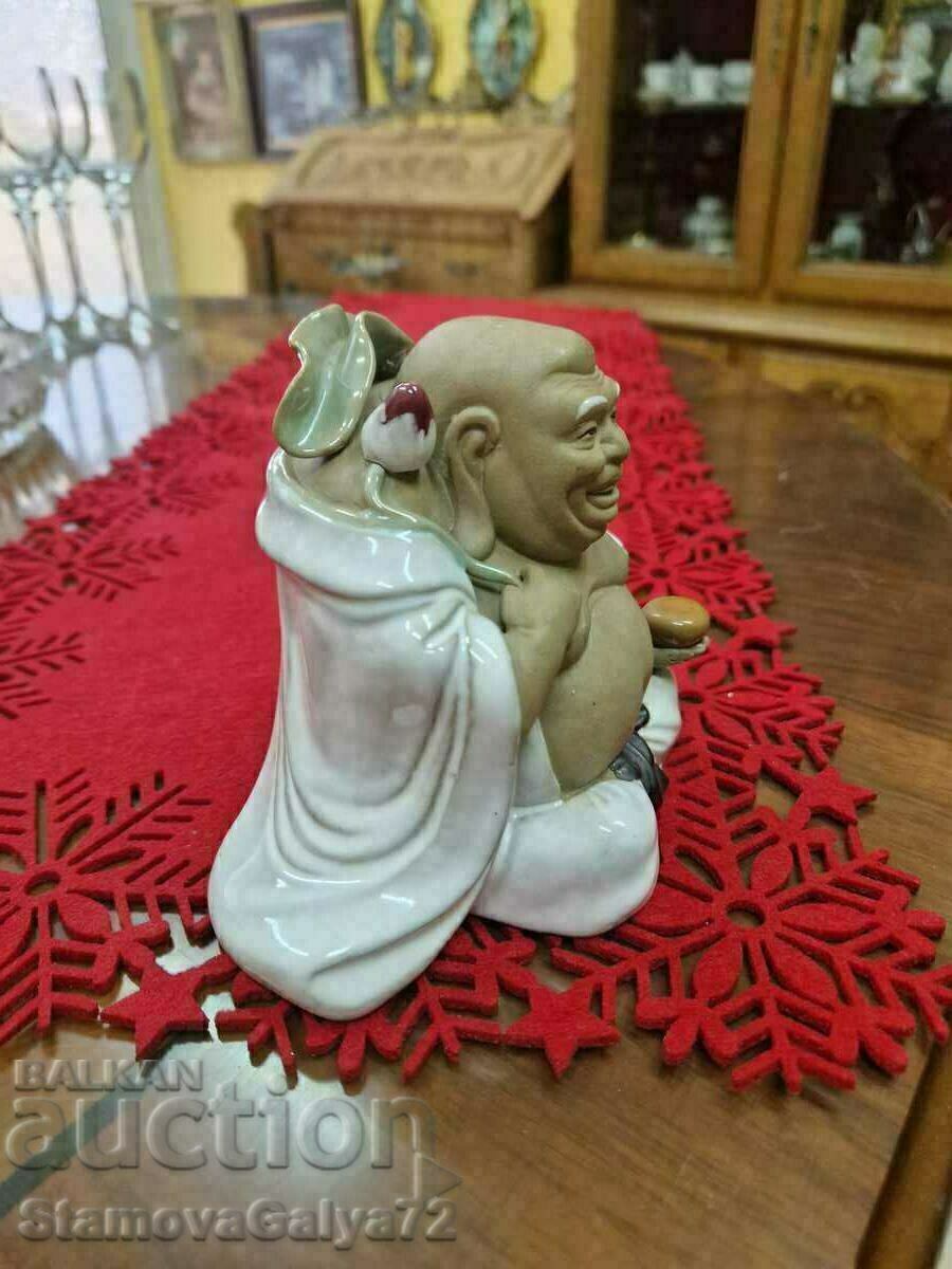 Delivery of A unique rare Chinese porcelain figure