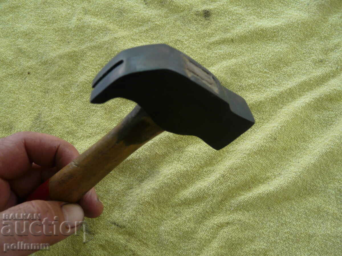 Old German Craftsman Hammer - 225