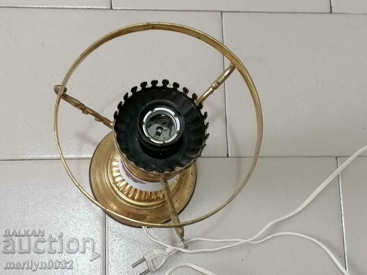 Night lamp without lampshade WORKS with price 59.00 BGN | € 30.17 Night lamp without lampshade WORKS with price 59.00 BGN | € 30.17