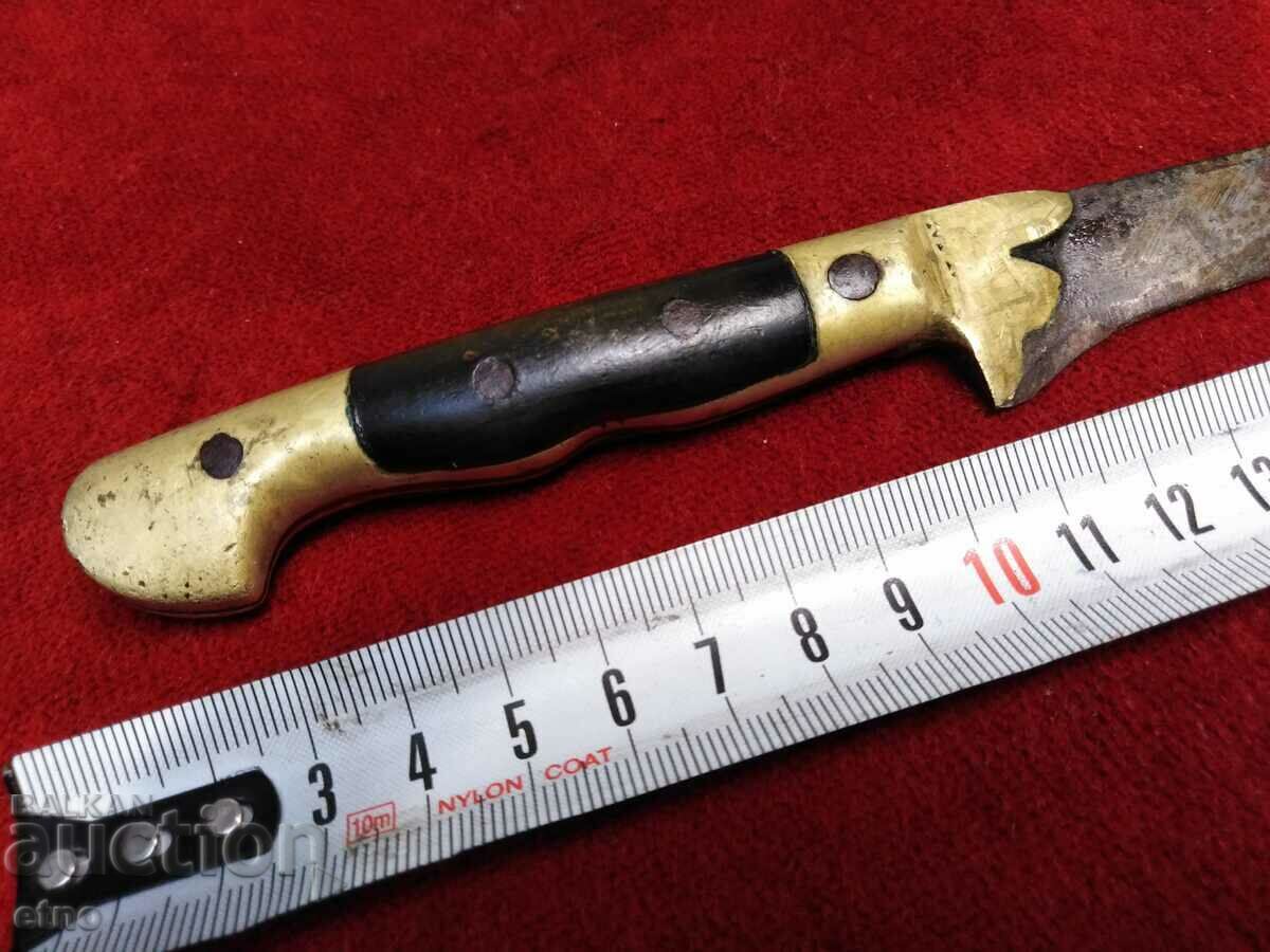 Delivery of OLD BULGARIAN SHEPHERD KNIFE Delivery of OLD BULGARIAN SHEPHERD KNIFE